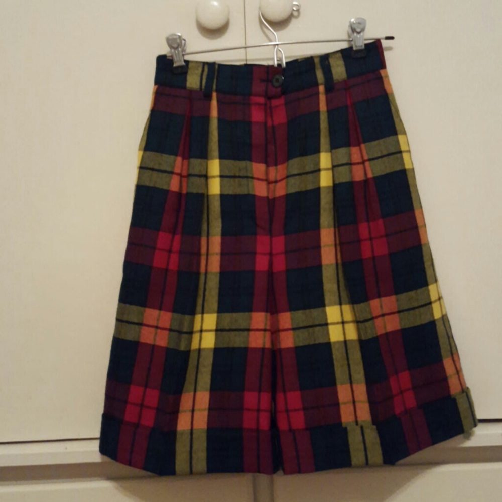 Vintage Escada high waist pleated long short sz XS